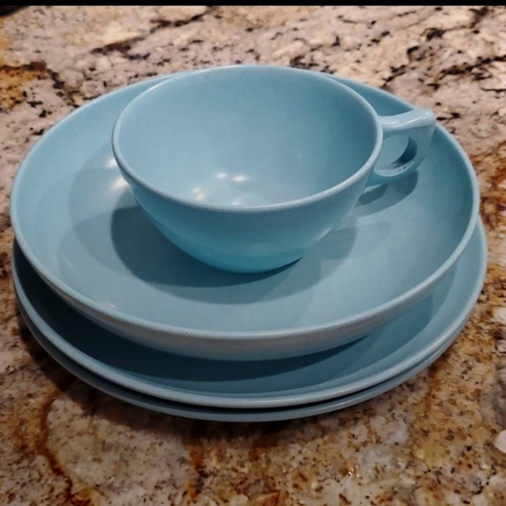 BRANCHELL Royale Designer Vintage Melmac Dinnerware - Lot of 4 Pcs